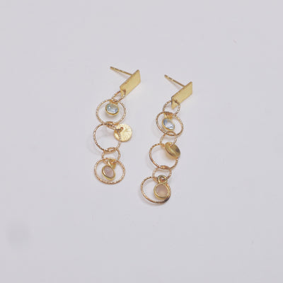 Earrings in silver gilt and natural stones